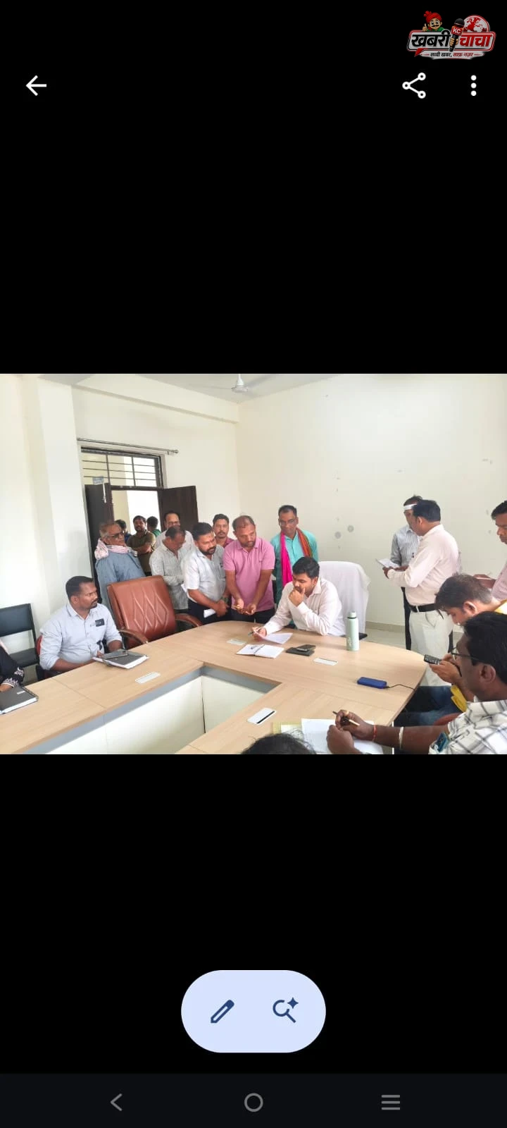 सड़क, नाली और स्ट्रीट लाइट नहीं बनने से बढ़ी परेशानी, बारिश में जलभराव व अंधेरे से हादसे का खतरा